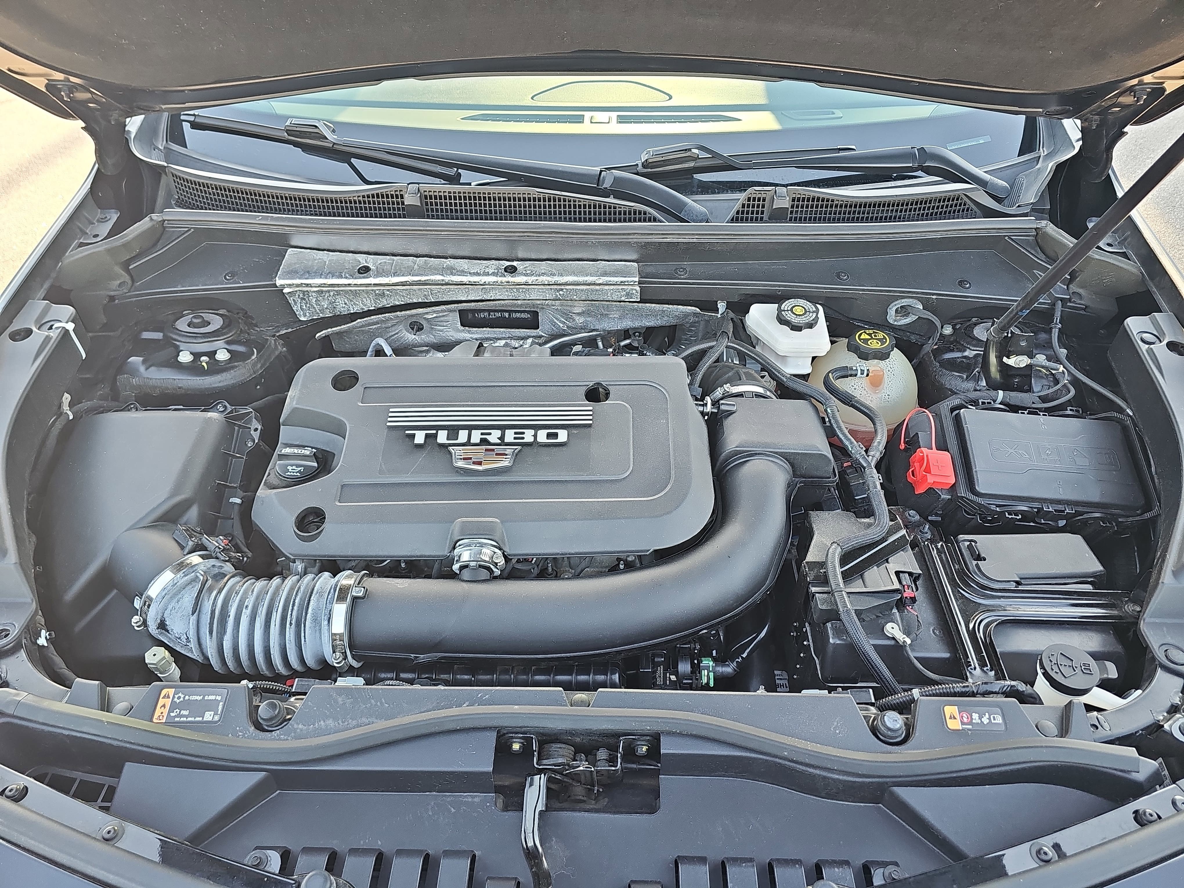2022 Cadillac XT4 FWD 4dr Sport