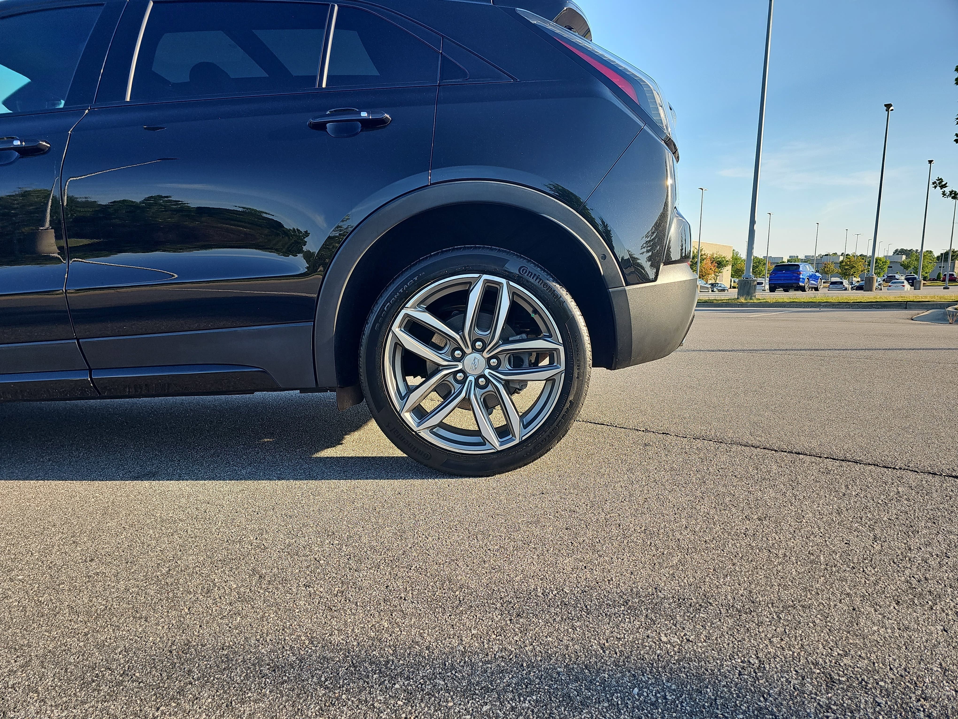 2022 Cadillac XT4 FWD 4dr Sport