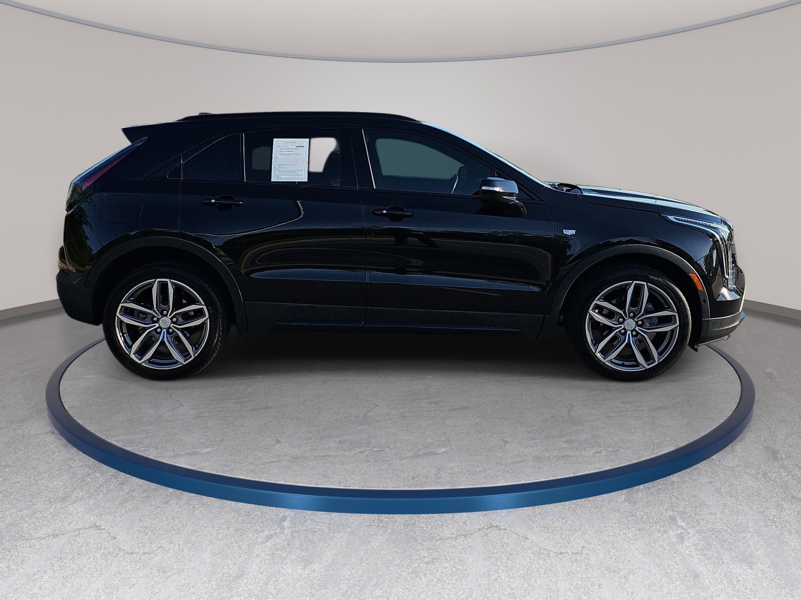 2022 Cadillac XT4 FWD 4dr Sport