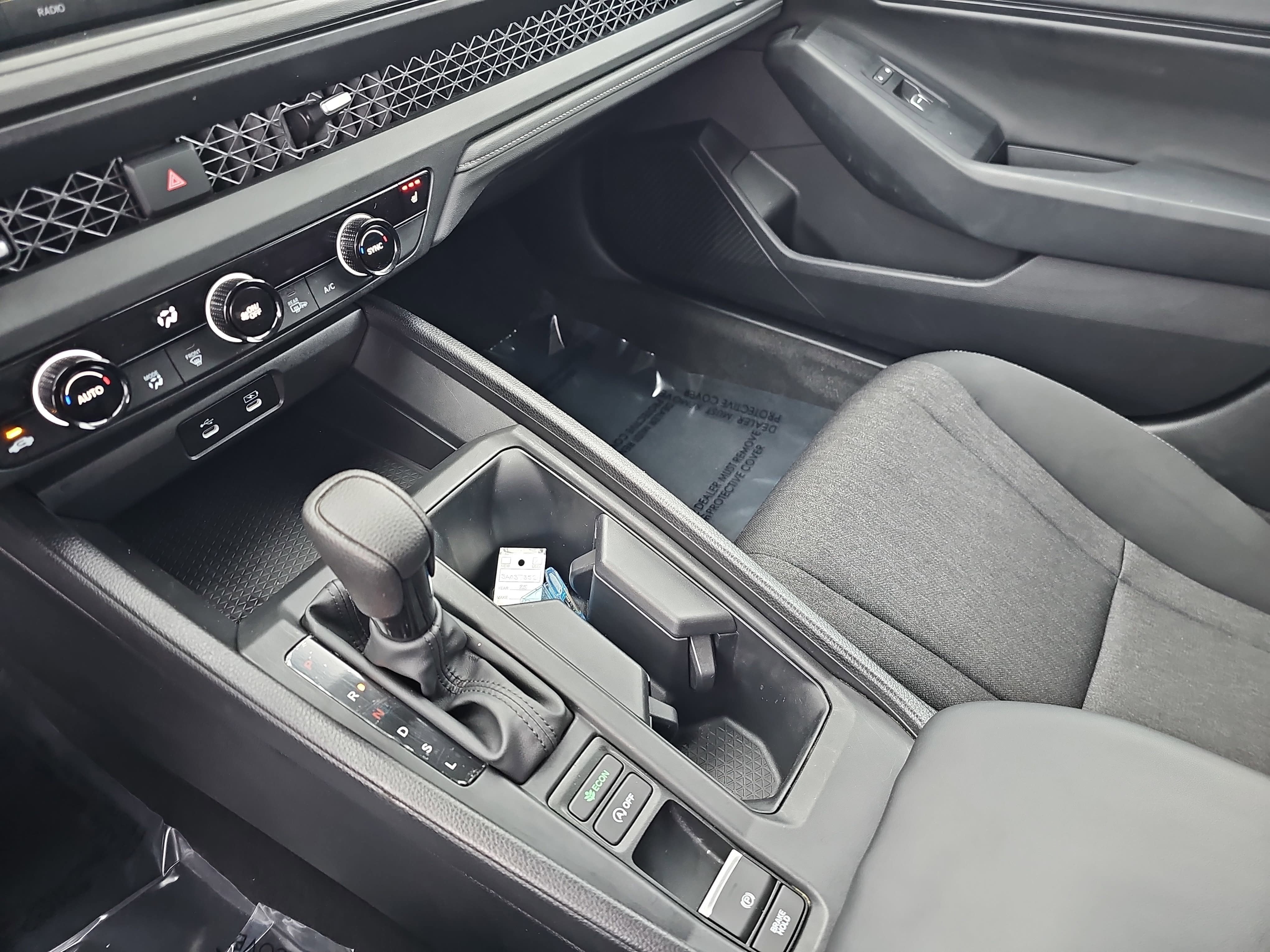 2025 Honda Accord Sedan SE CVT