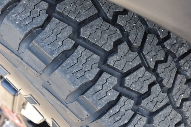 2023 Nissan Frontier Crew Cab 4x2 PRO-X Auto *Ltd Avail*