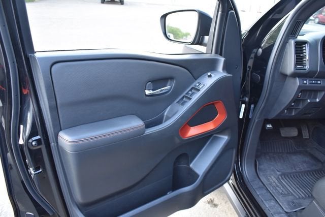 2023 Nissan Frontier Crew Cab 4x2 PRO-X Auto *Ltd Avail*