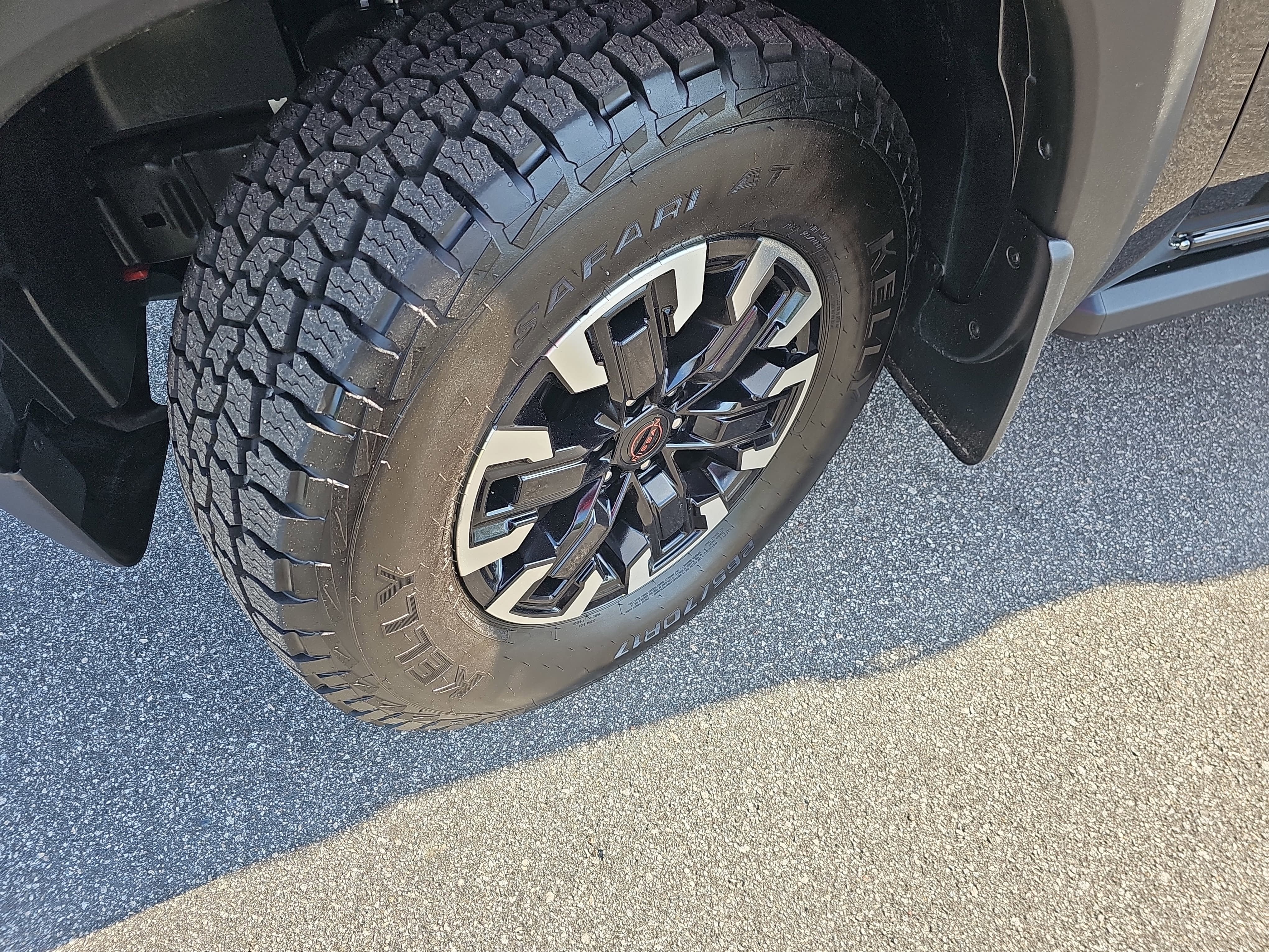 2023 Nissan Frontier Crew Cab 4x2 PRO-X Auto *Ltd Avail*