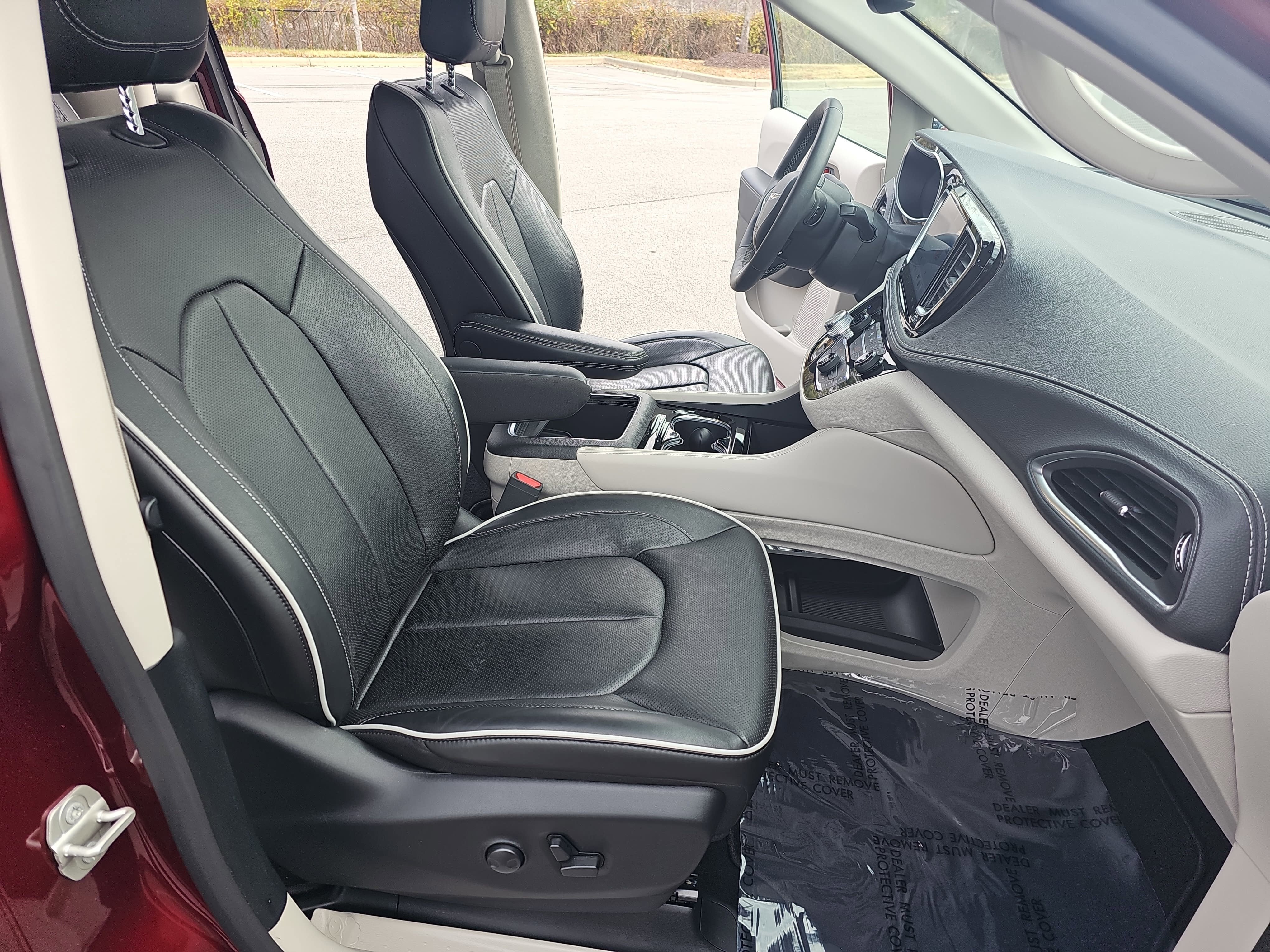 2023 Chrysler Pacifica Limited AWD