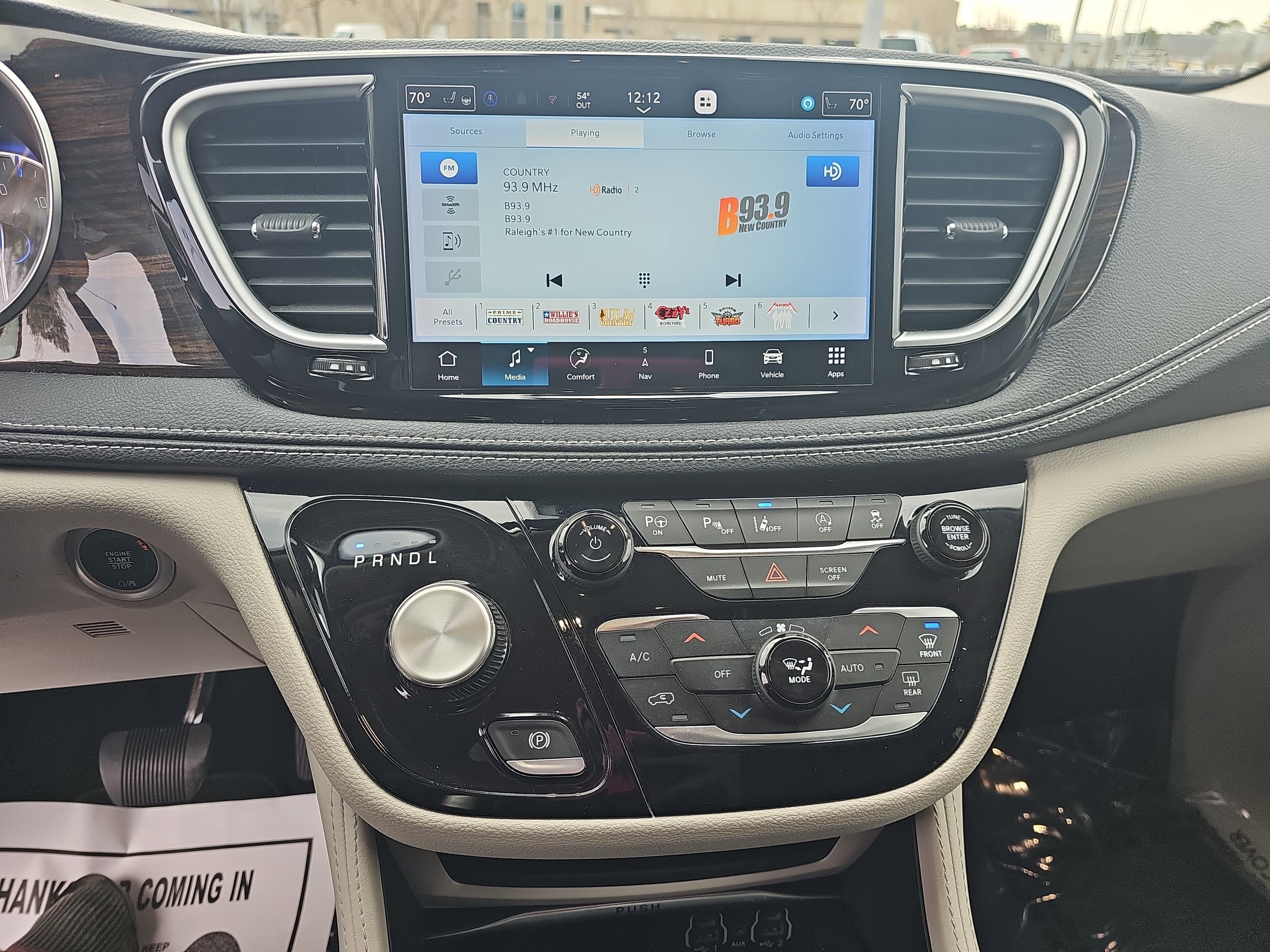 2023 Chrysler Pacifica Limited AWD