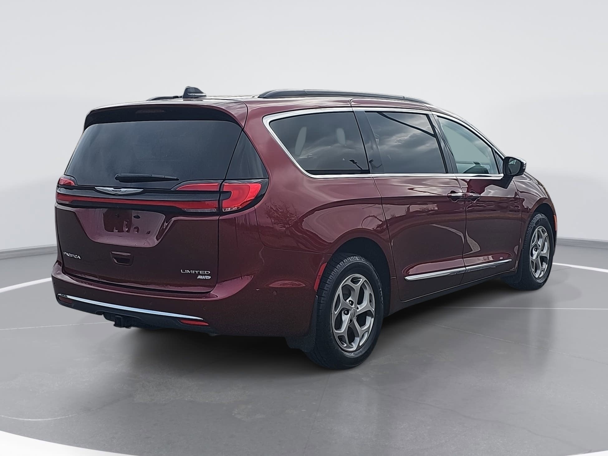 2023 Chrysler Pacifica Limited AWD