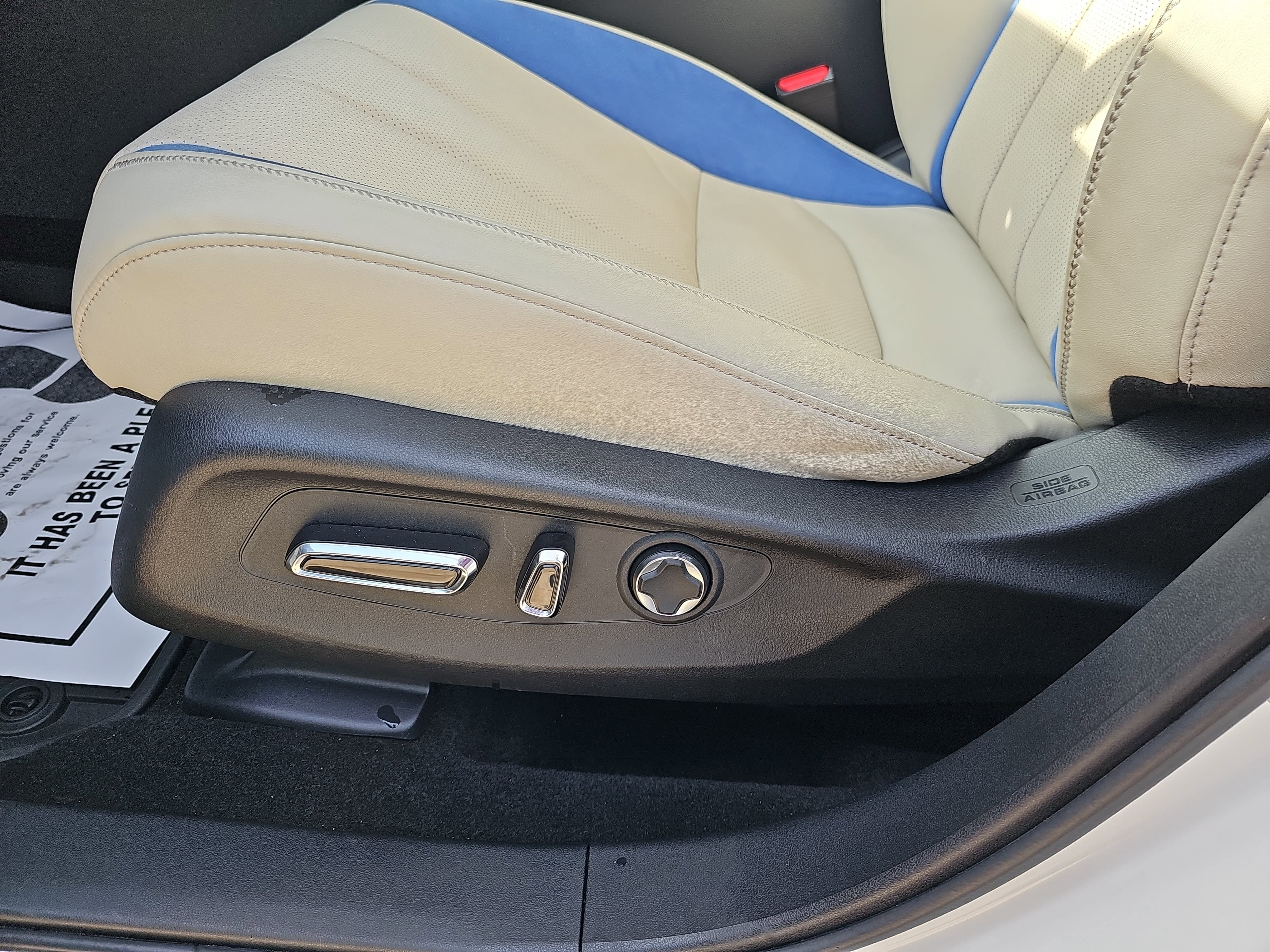 2025 Acura ADX AWD w/A-Spec Advance Package