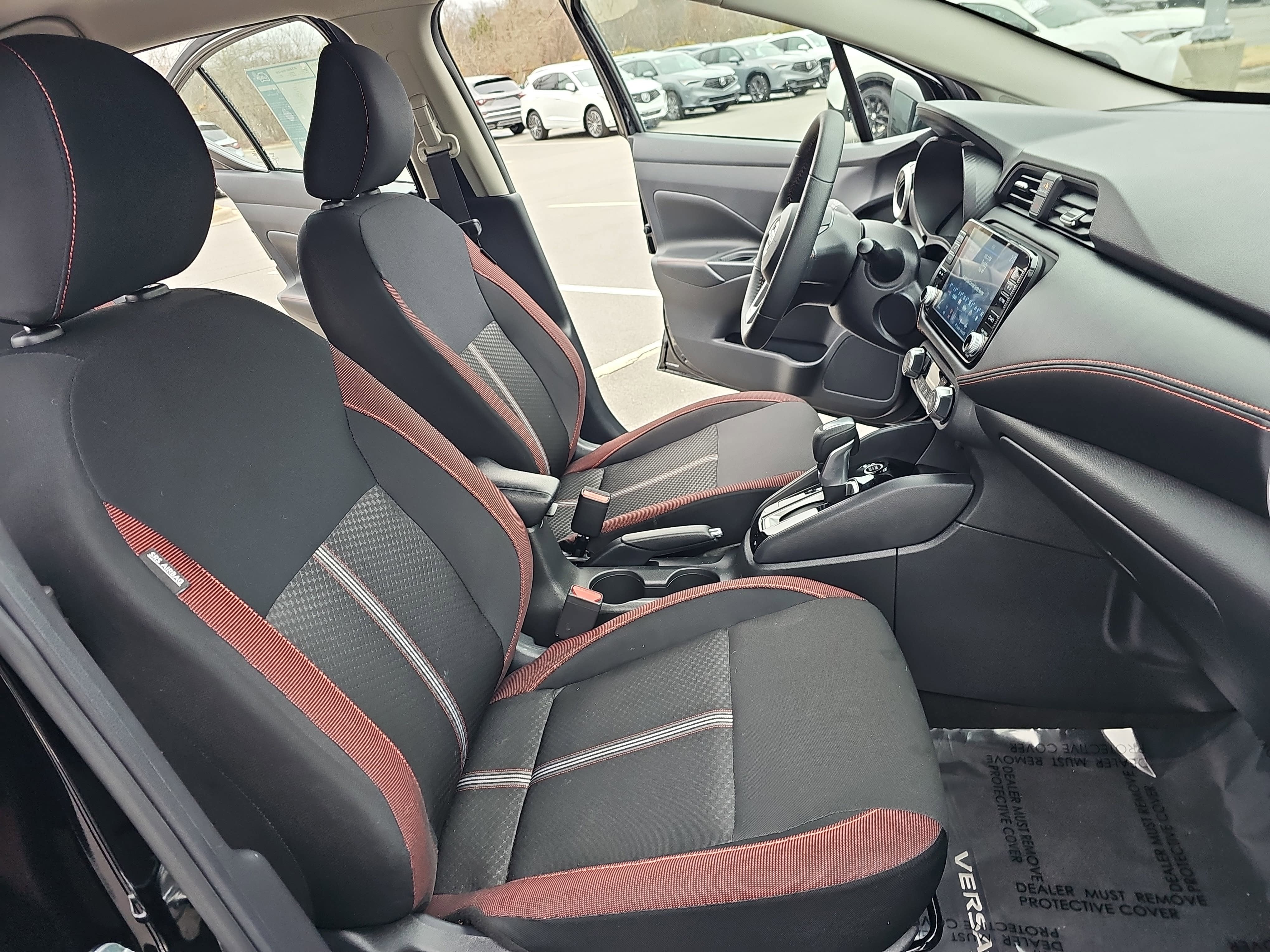 2025 Nissan Versa SR CVT