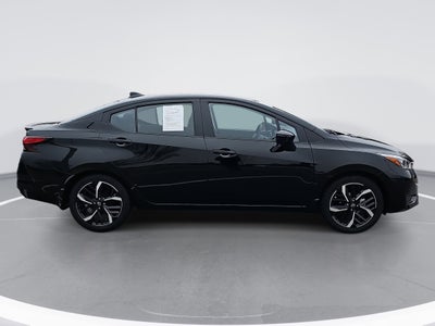 2025 Nissan Versa SR CVT
