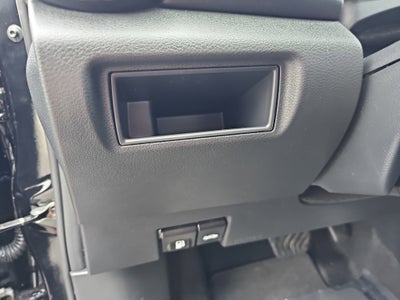 2025 Nissan Versa SR CVT