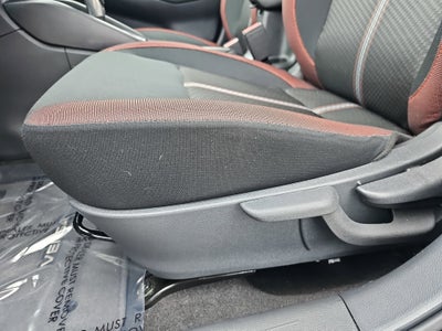 2025 Nissan Versa SR CVT