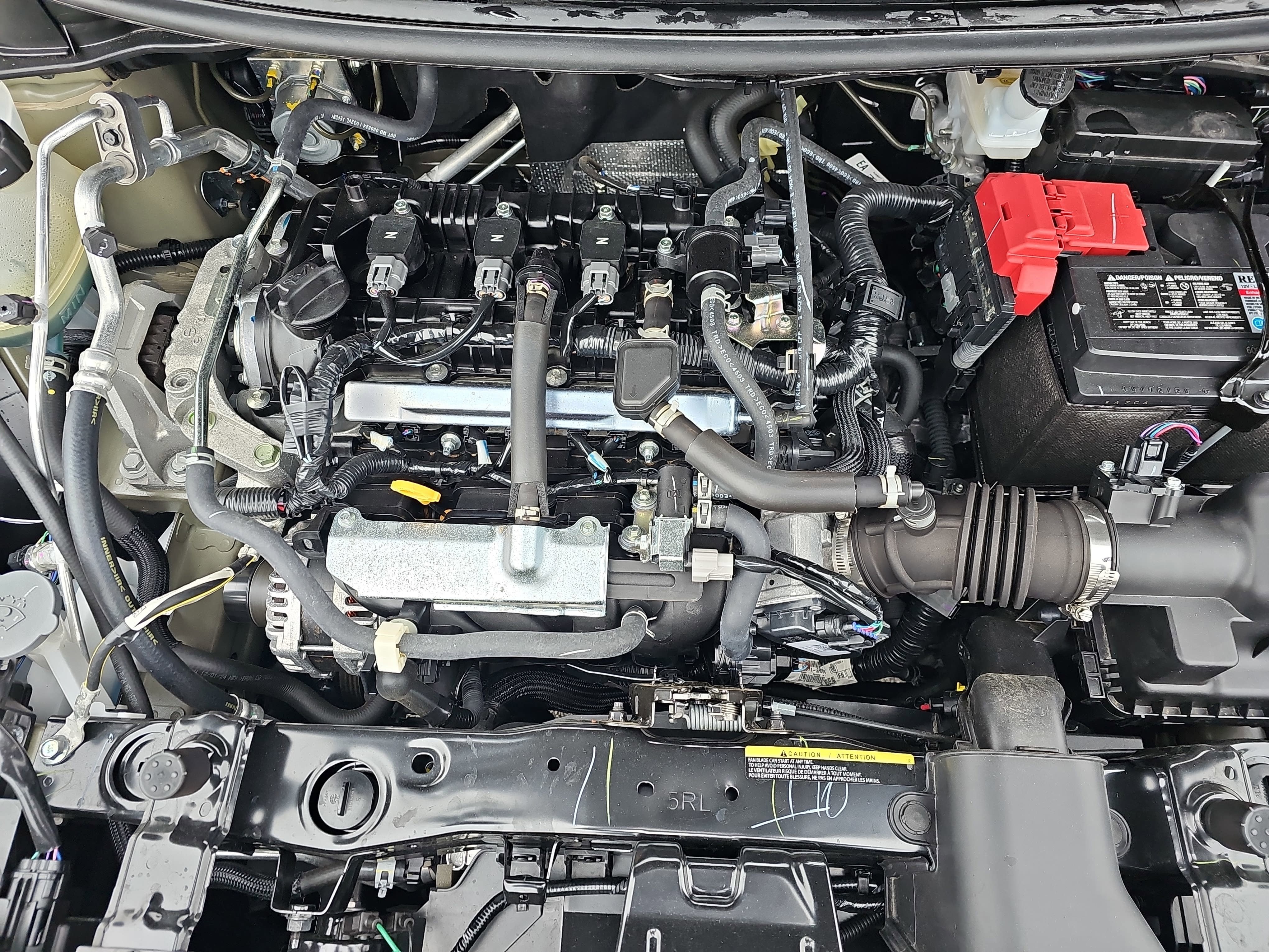 2025 Nissan Versa SR CVT