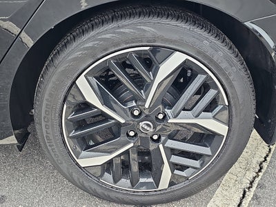 2025 Nissan Versa SR CVT