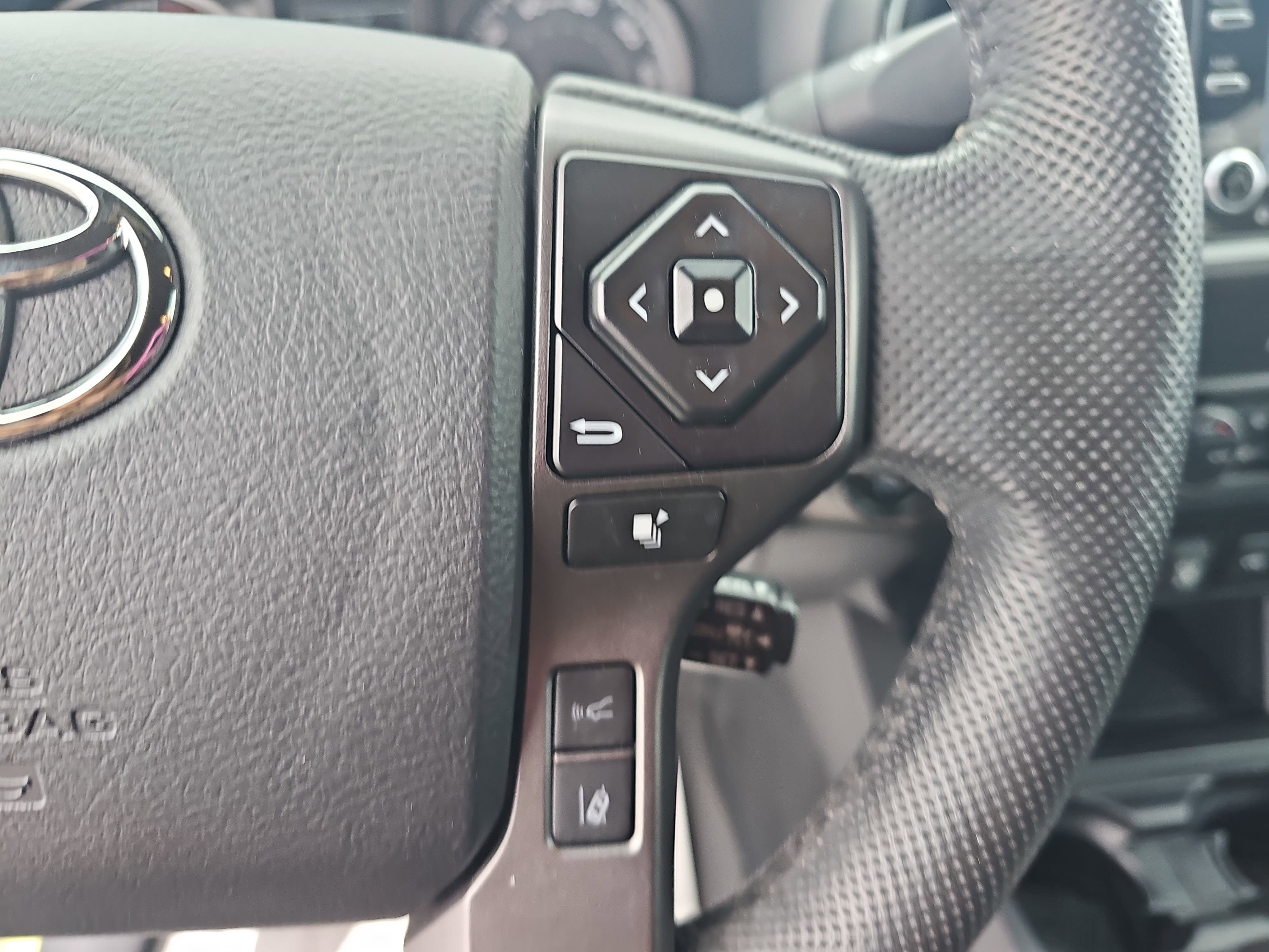 2023 Toyota Tacoma 4WD Base