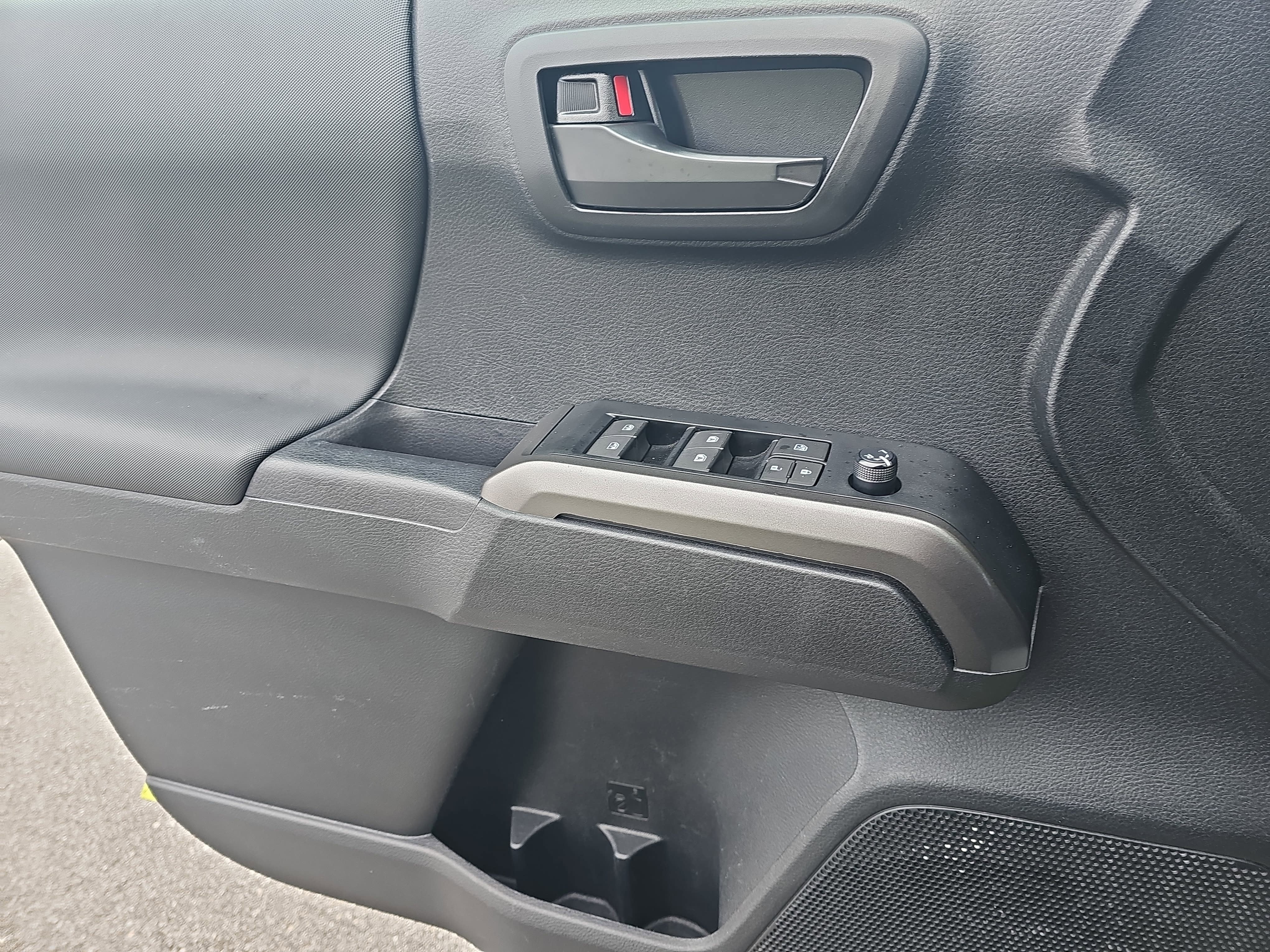 2023 Toyota Tacoma 4WD Base