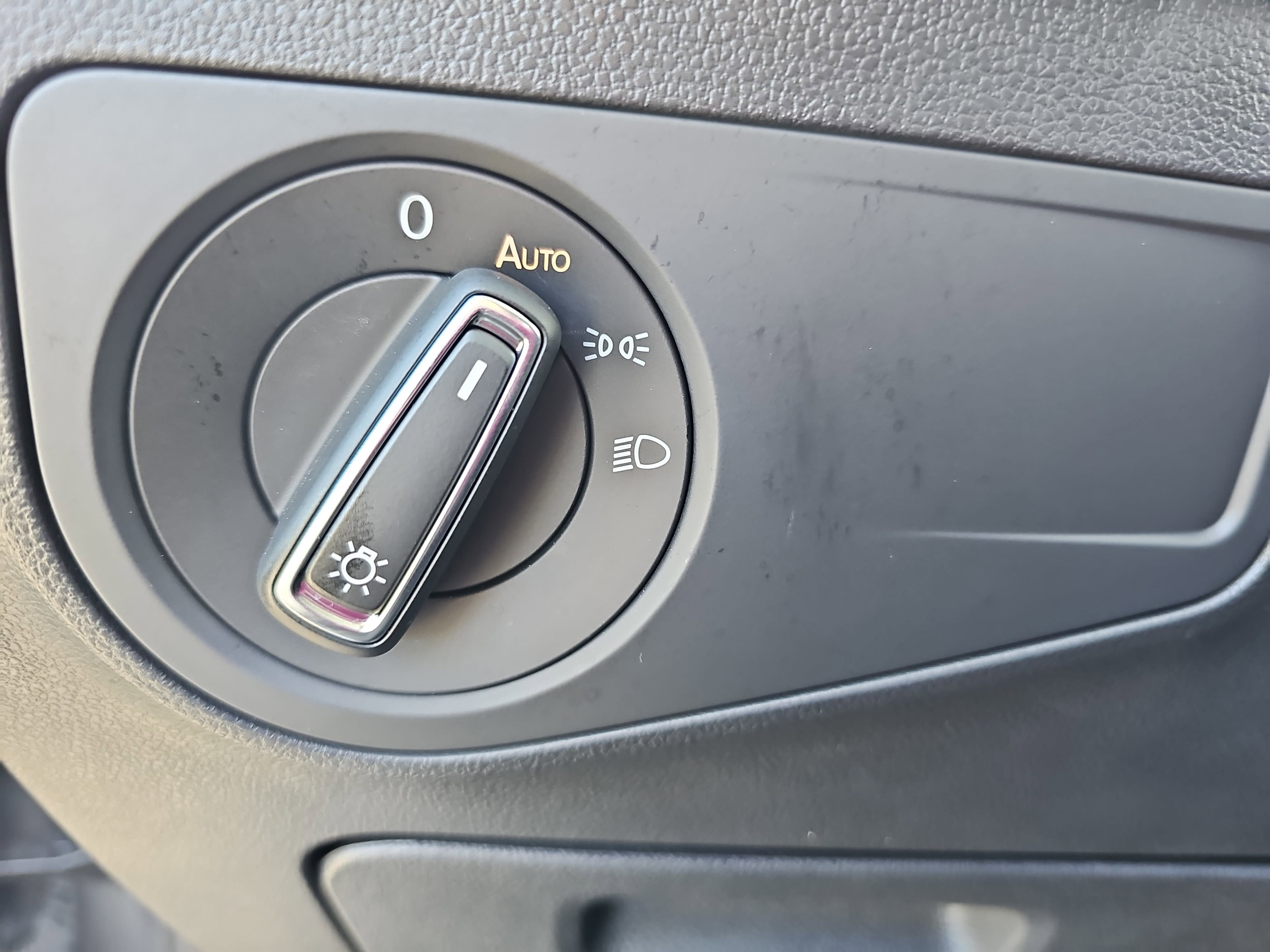 2024 Volkswagen Tiguan 2.0T SE R-Line Black FWD