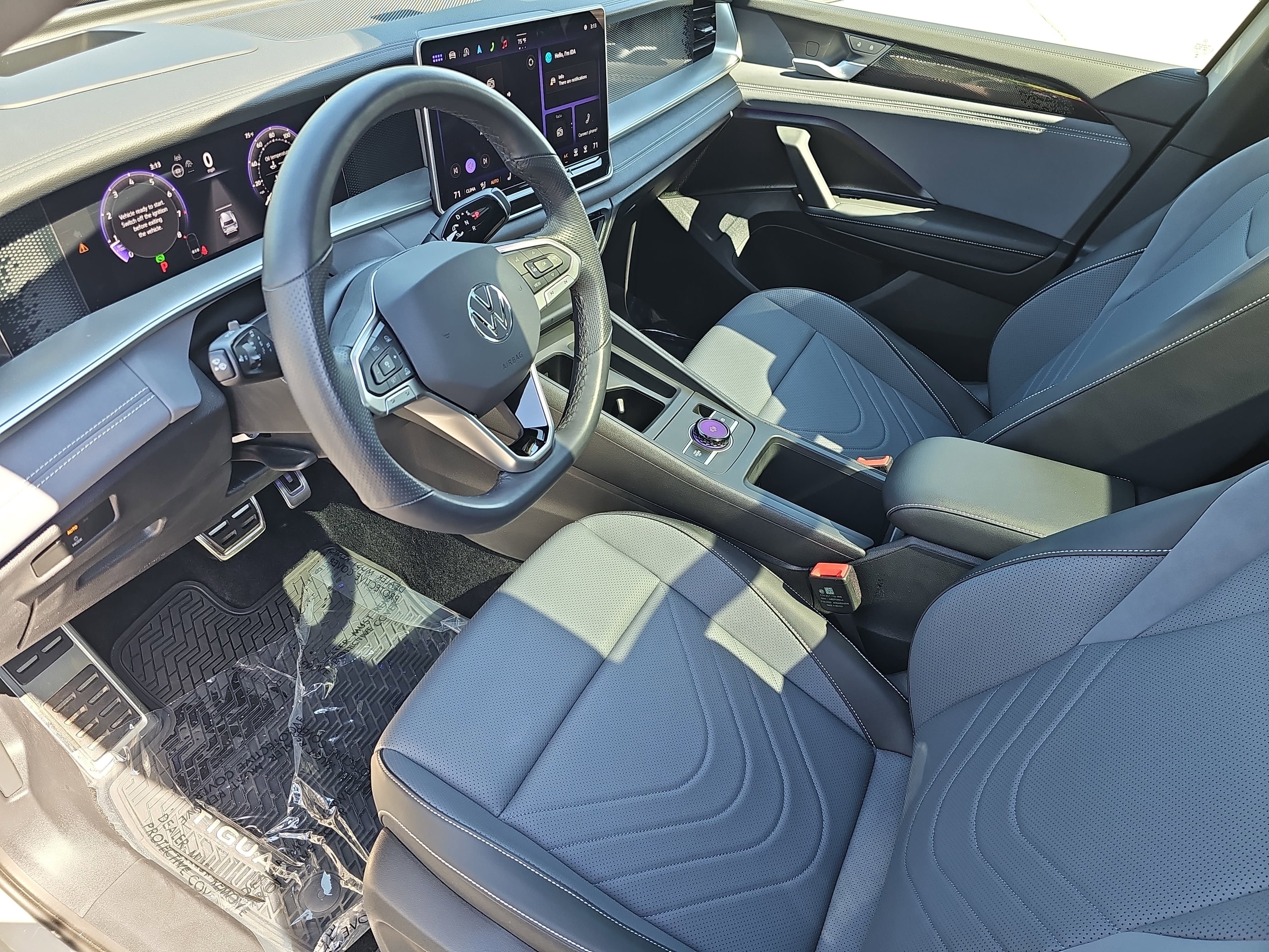 2025 Volkswagen Tiguan 2.0T SE R-Line Black 4MOTION