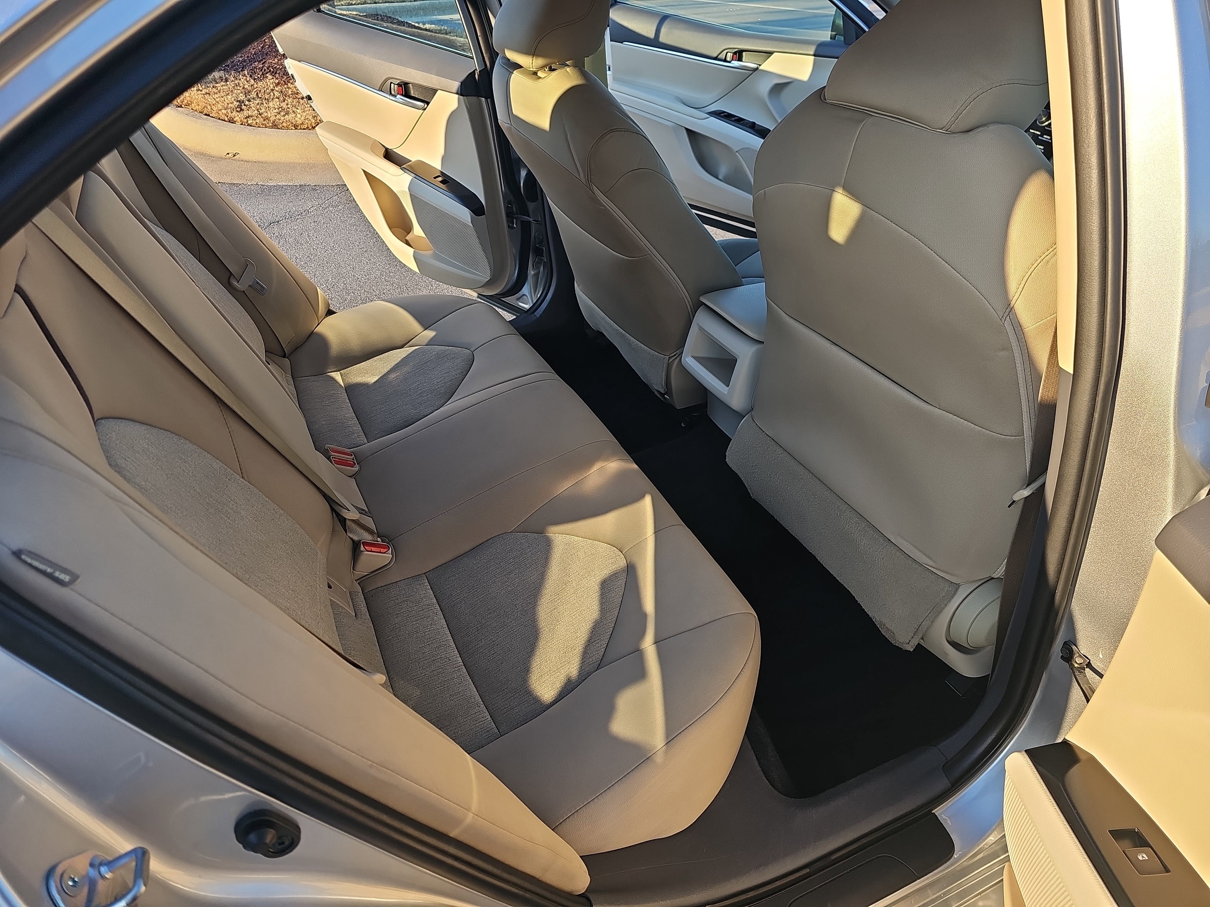 2018 Toyota Camry LE Auto