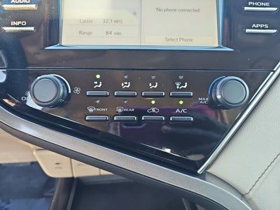 2018 Toyota Camry LE Auto