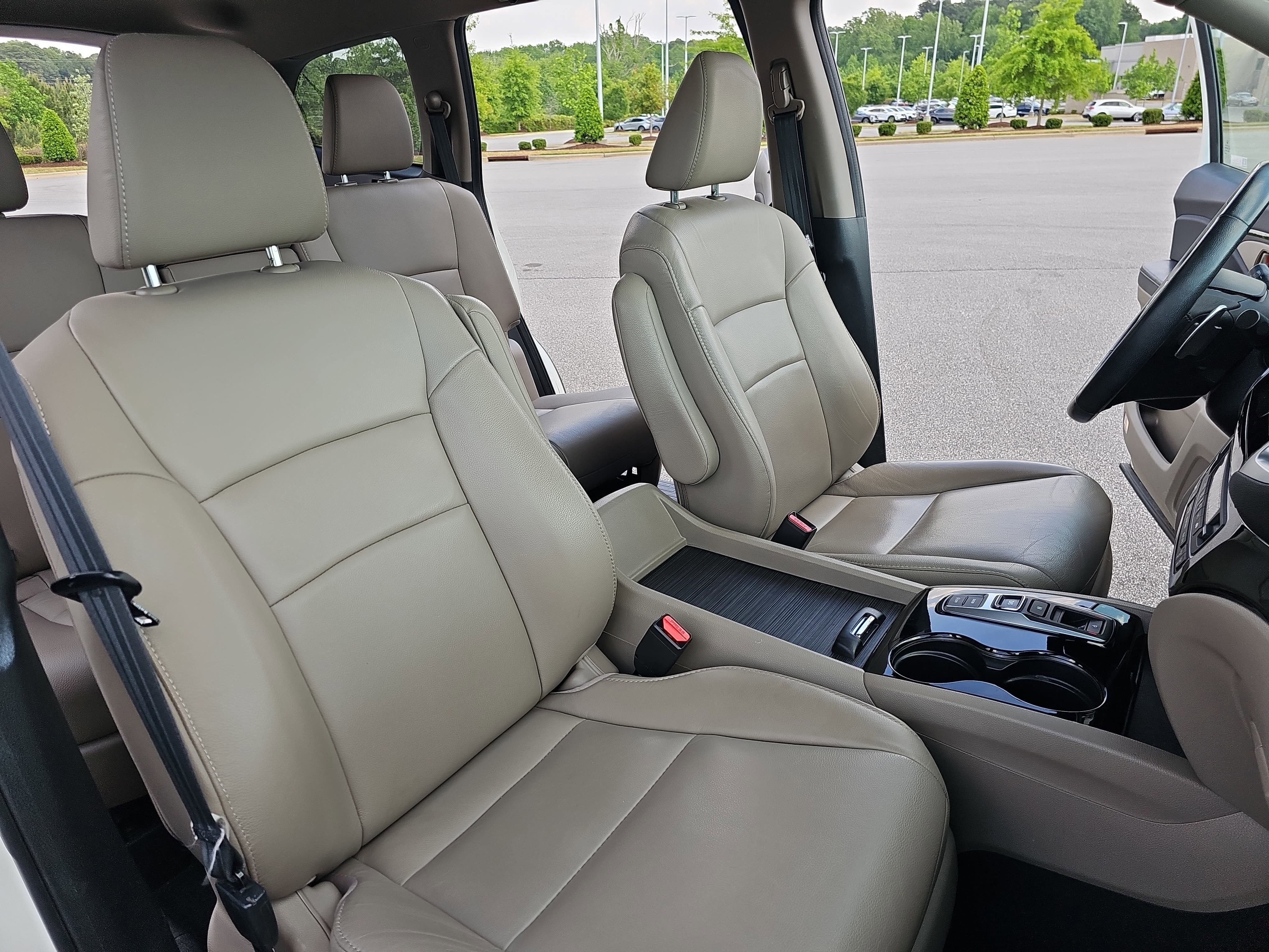 2018 Honda Pilot Touring 2WD