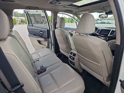 2018 Honda Pilot Touring 2WD