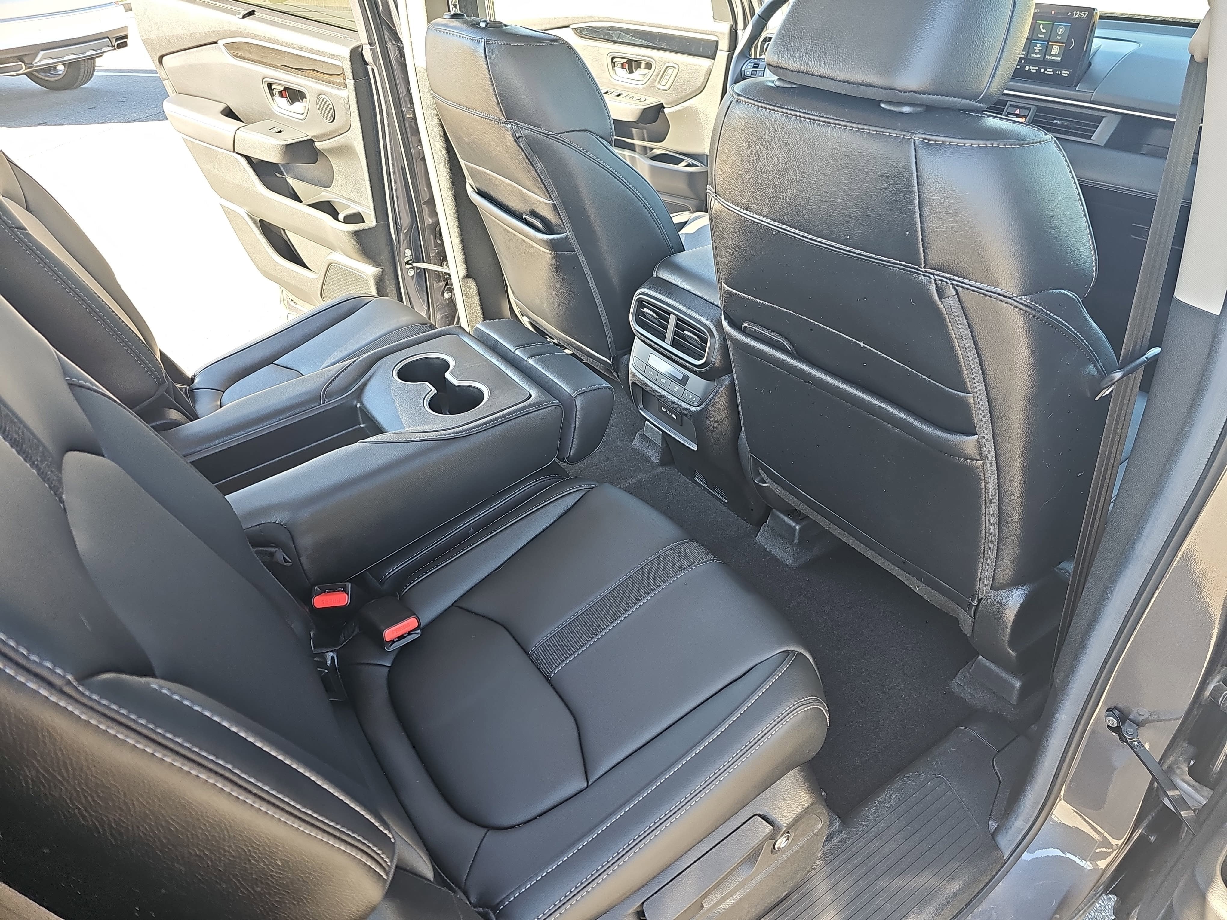 2025 Honda Pilot Touring 2WD