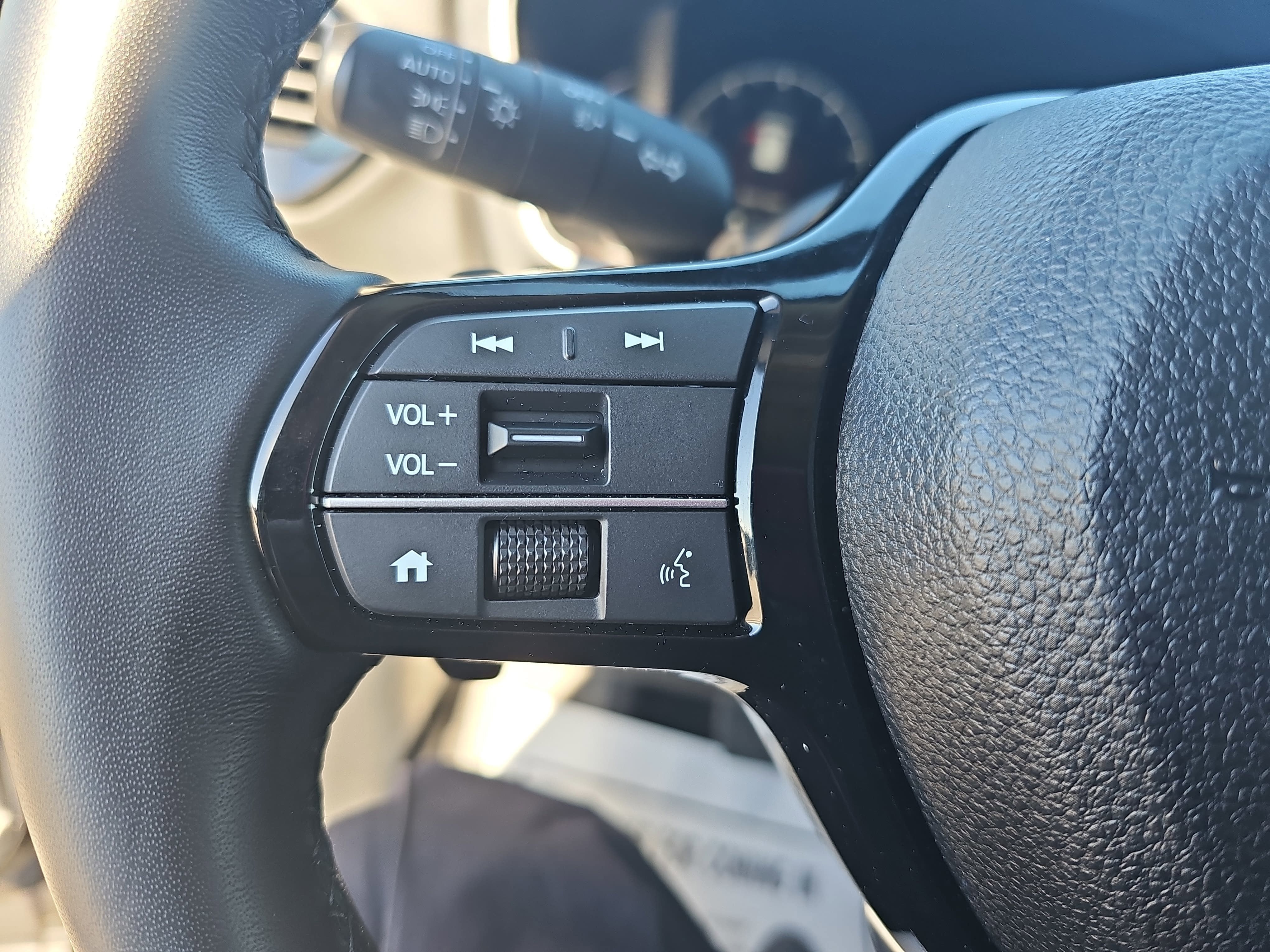 2025 Honda Pilot Touring 2WD