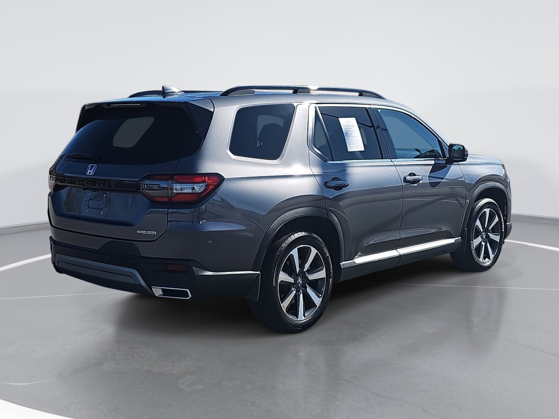 2025 Honda Pilot Touring 2WD