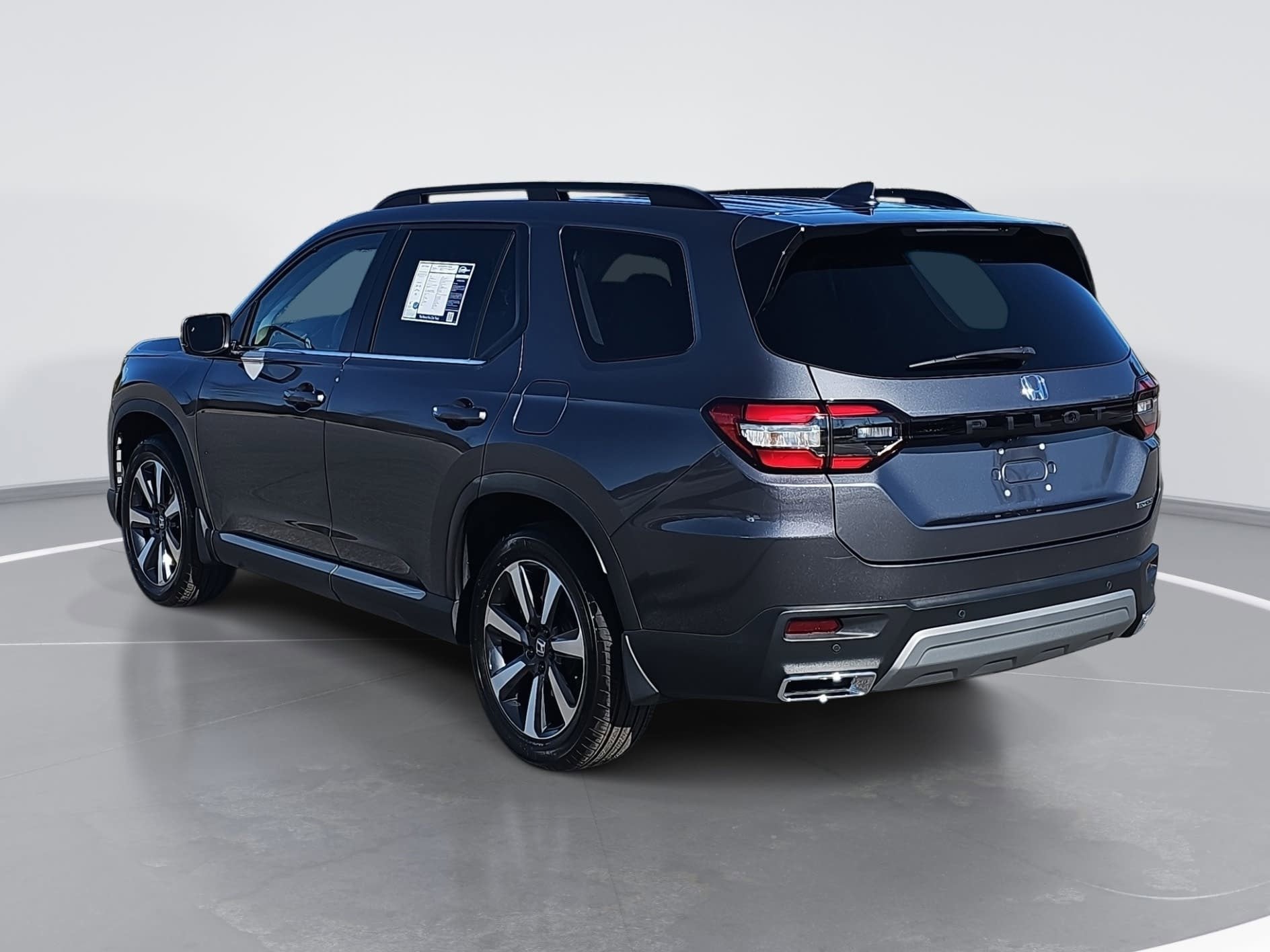 2025 Honda Pilot Touring 2WD