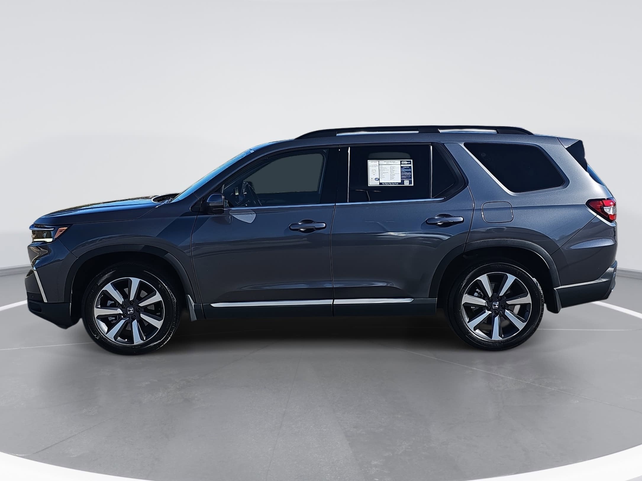 2025 Honda Pilot Touring 2WD