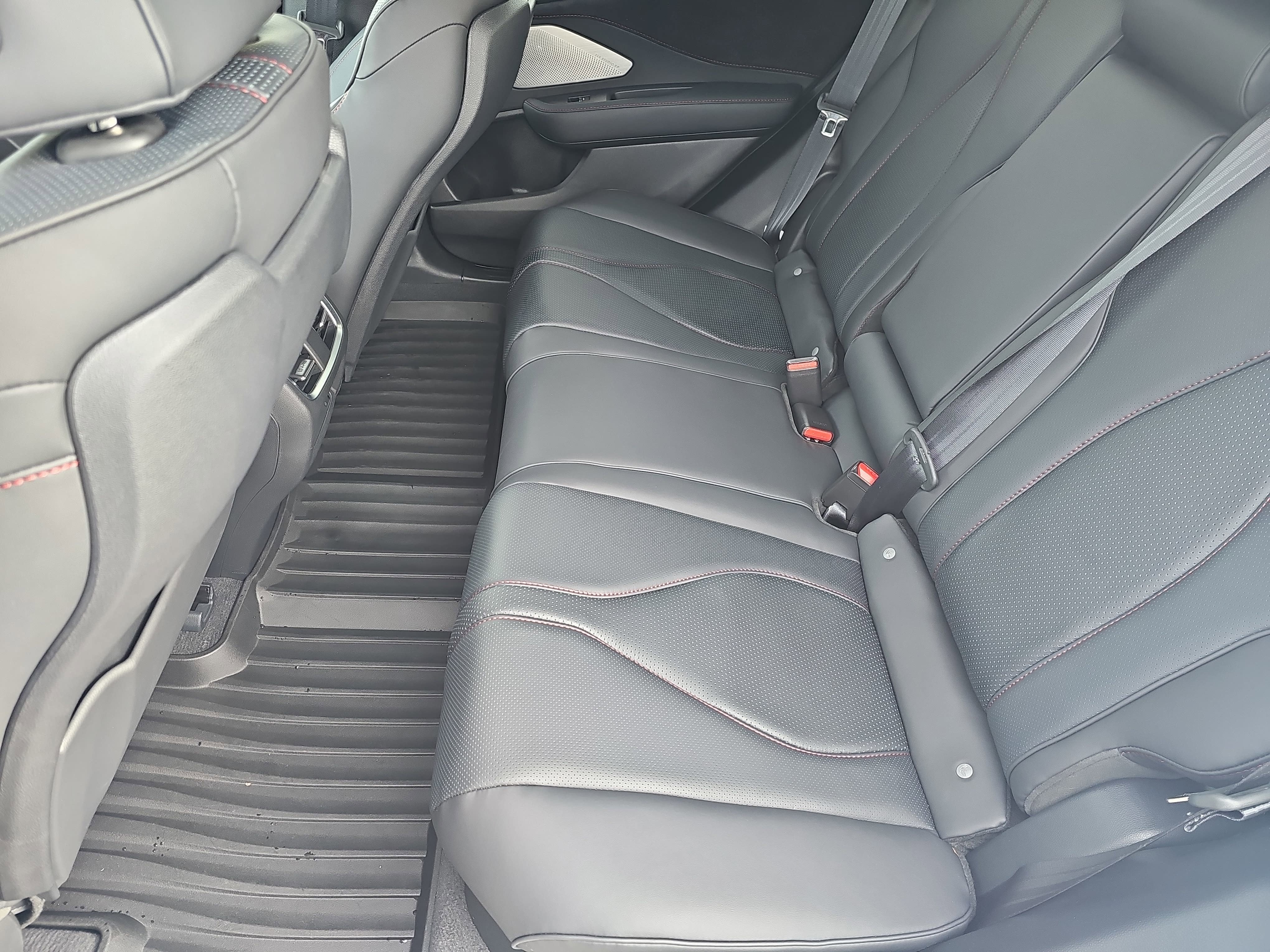 2025 Acura RDX SH-AWD w/A-Spec Advance Package