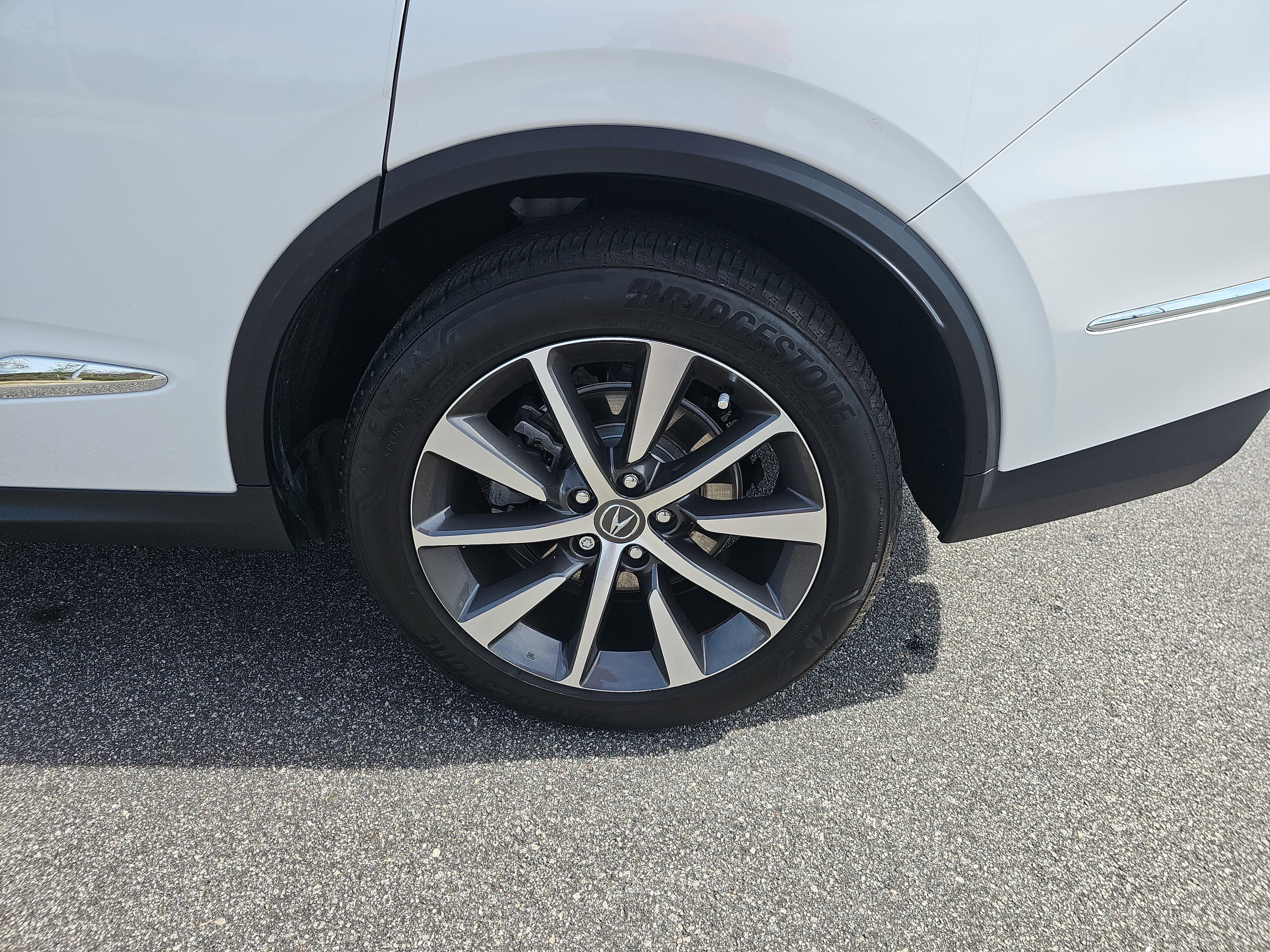 2025 Acura MDX SH-AWD w/Technology Package