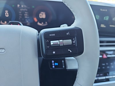 2025 Hyundai Santa Fe SEL FWD