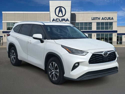 2021 Toyota Highlander XLE AWD