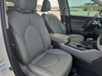 2021 Toyota Highlander XLE AWD