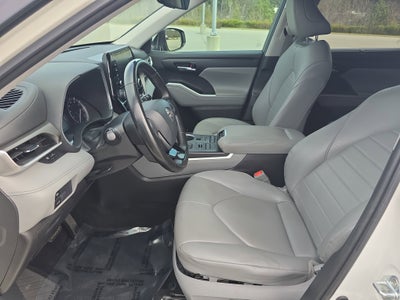 2021 Toyota Highlander XLE AWD