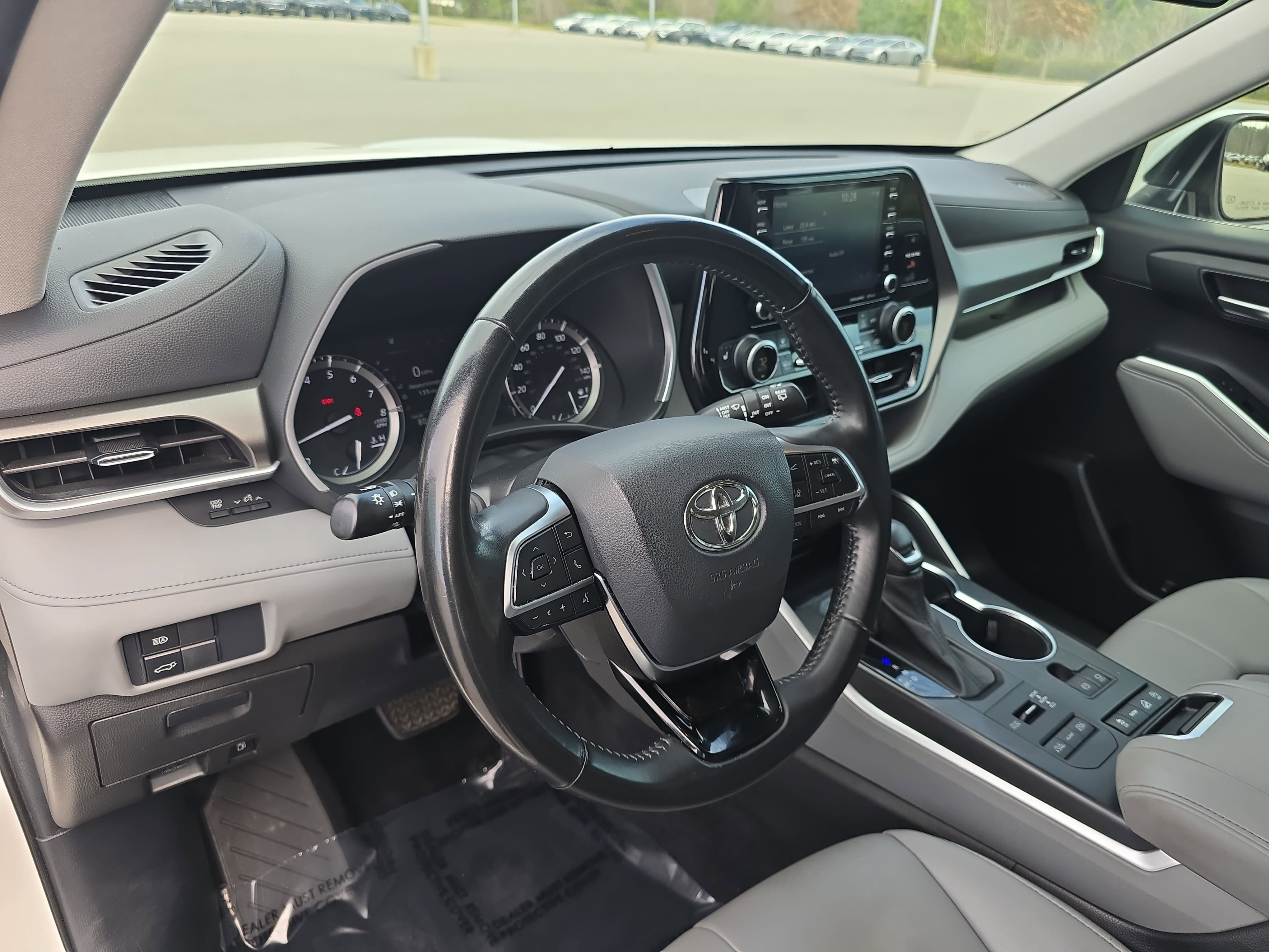 2021 Toyota Highlander XLE AWD