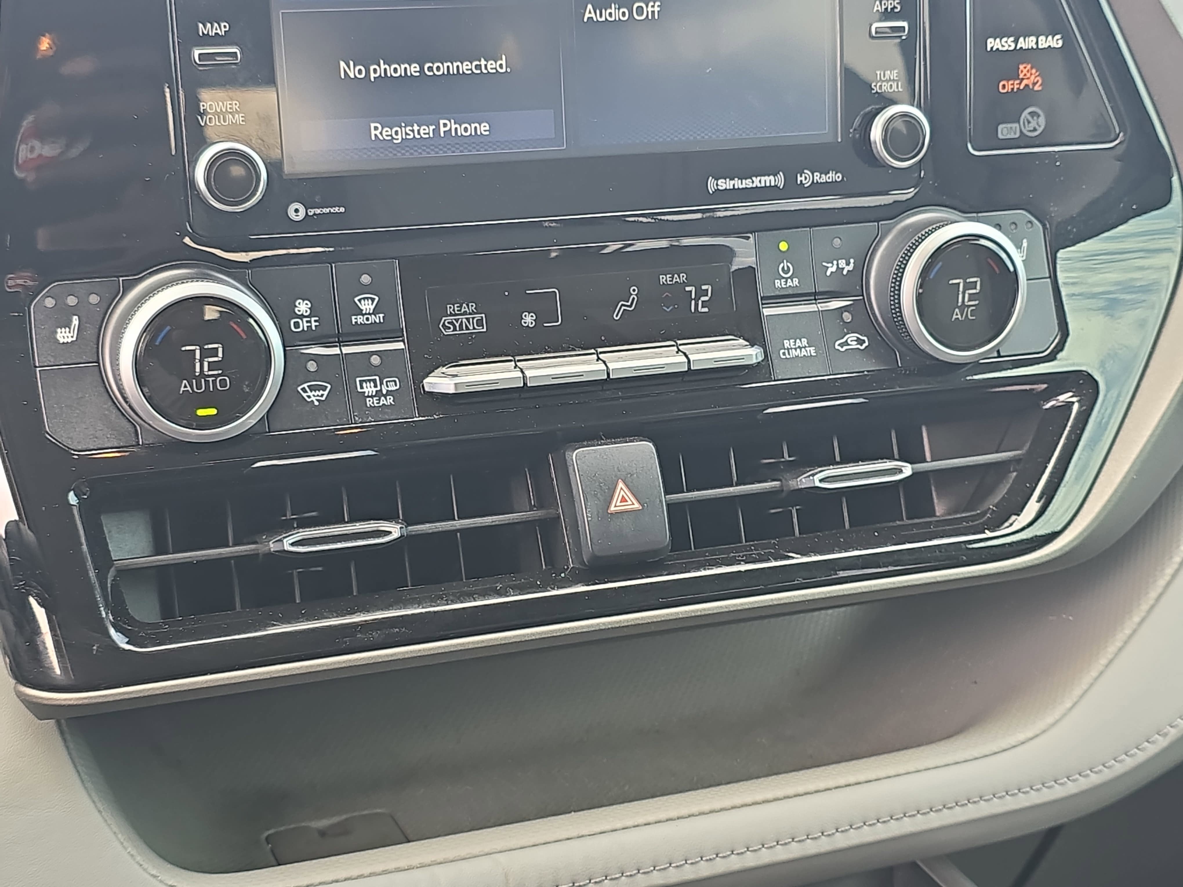 2021 Toyota Highlander XLE AWD