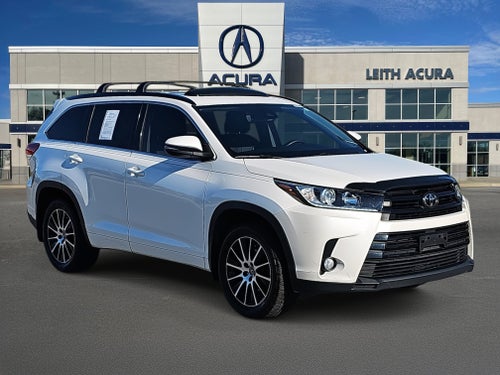 2017 Toyota Highlander SE V6 AWD