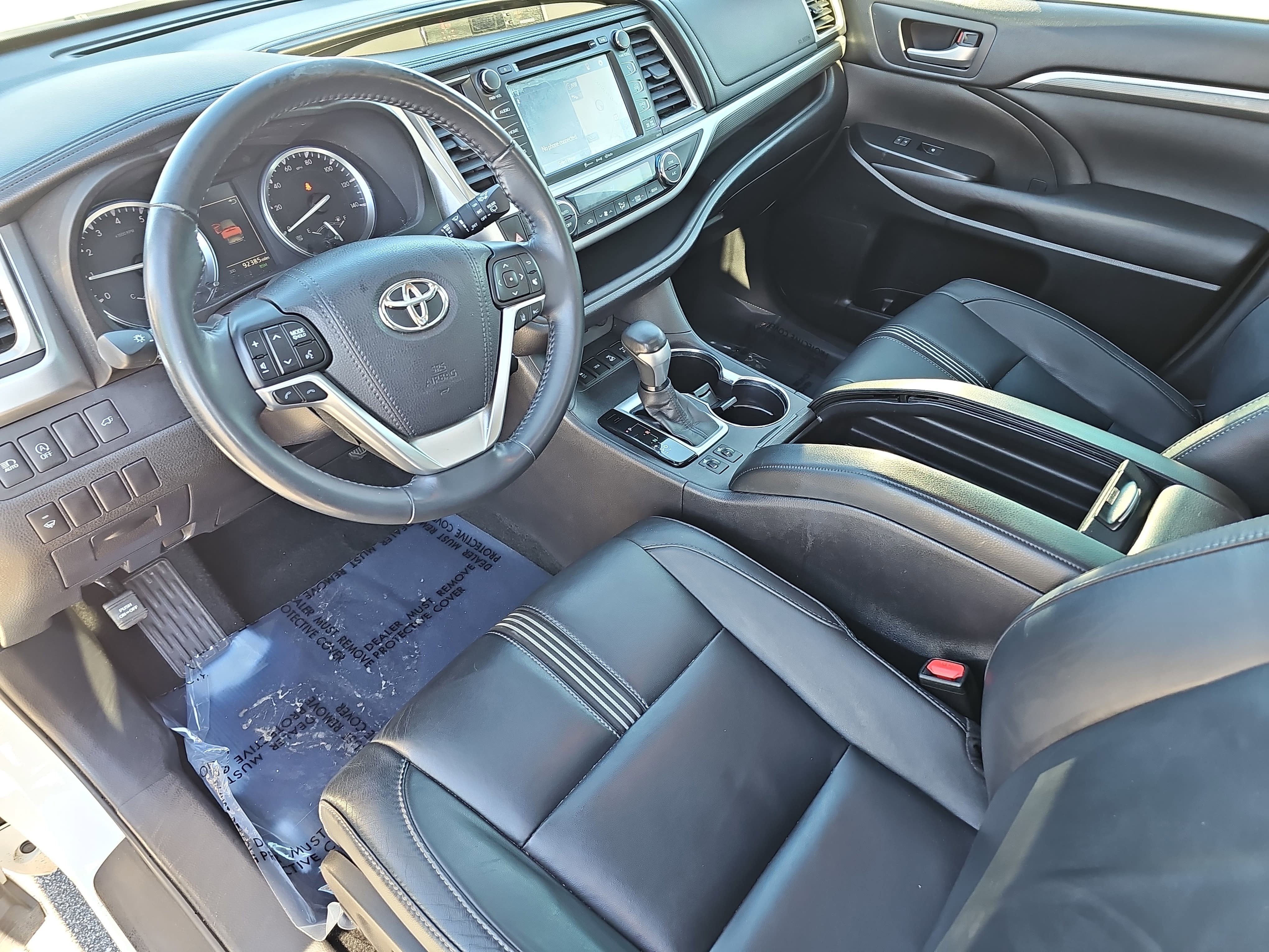 2017 Toyota Highlander SE V6 AWD