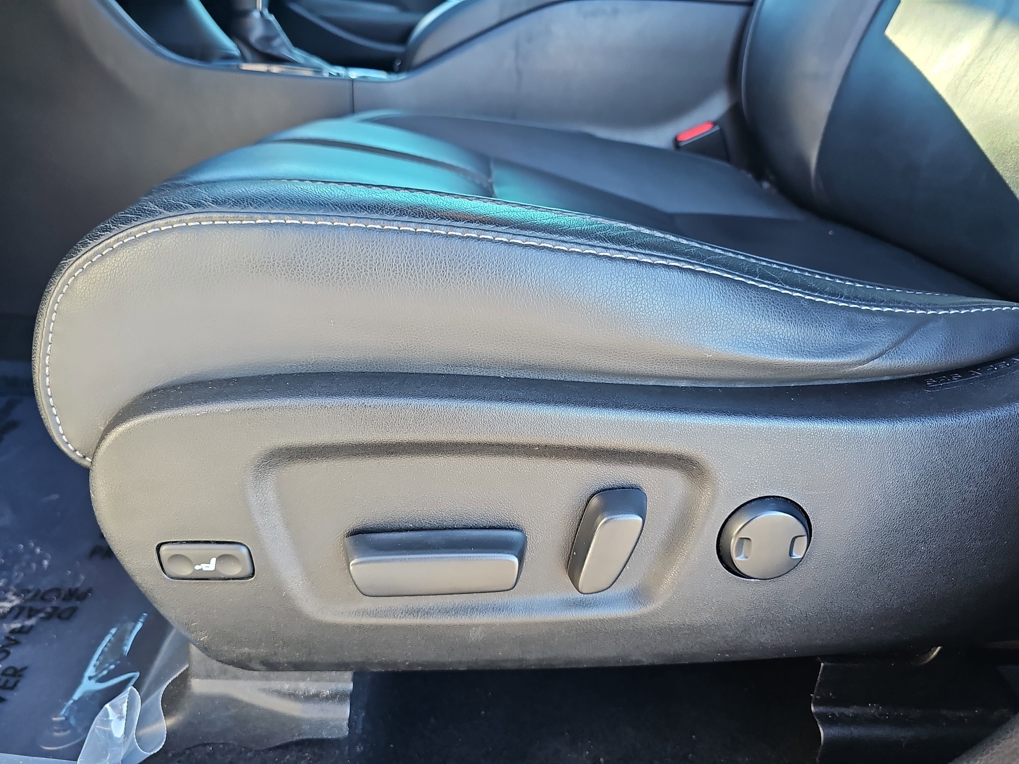 2017 Toyota Highlander SE V6 AWD