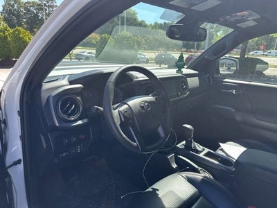 2020 Toyota Tacoma 4WD TRD Pro Double Cab 5' Bed V6 AT