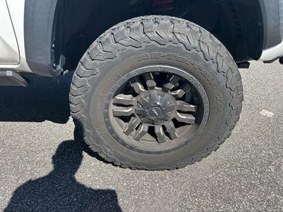 2020 Toyota Tacoma 4WD TRD Pro Double Cab 5' Bed V6 AT
