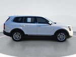 2022 Kia Telluride LX FWD