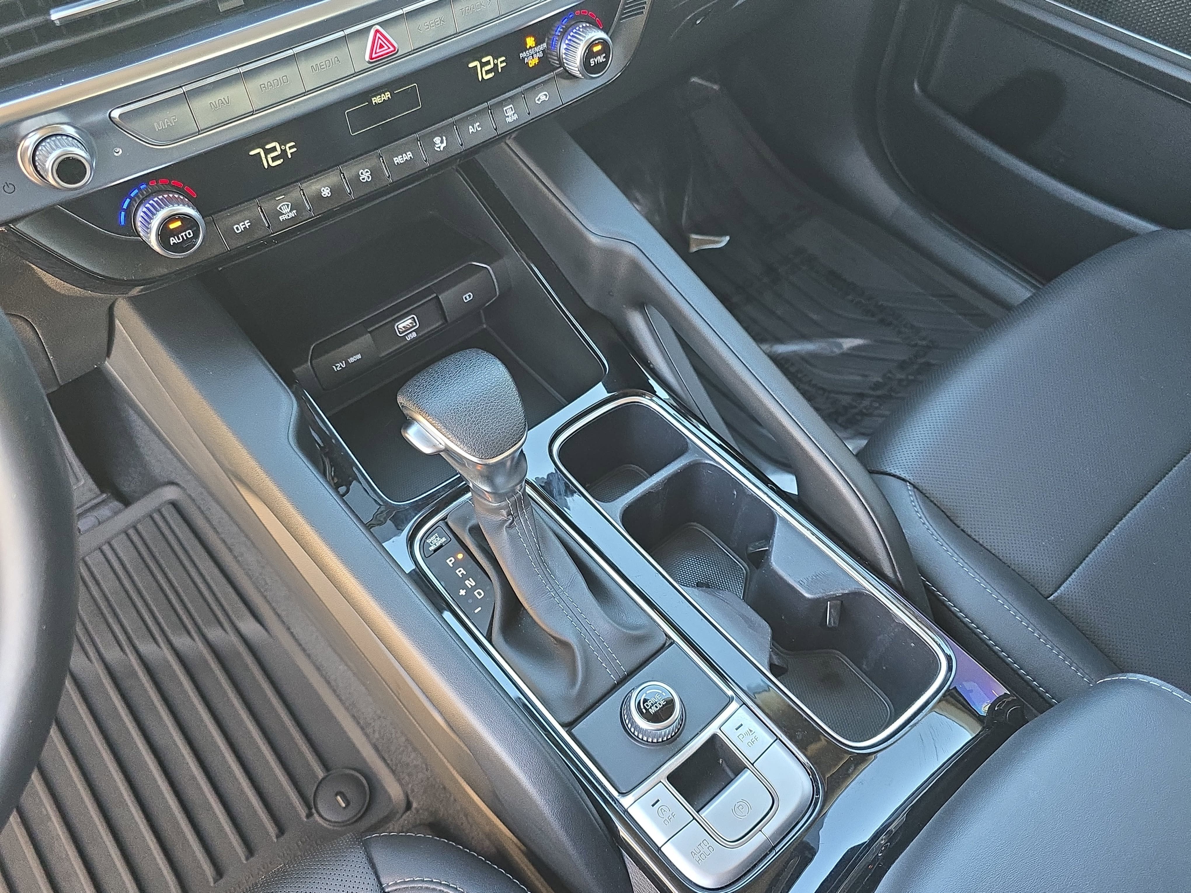 2022 Kia Telluride LX FWD