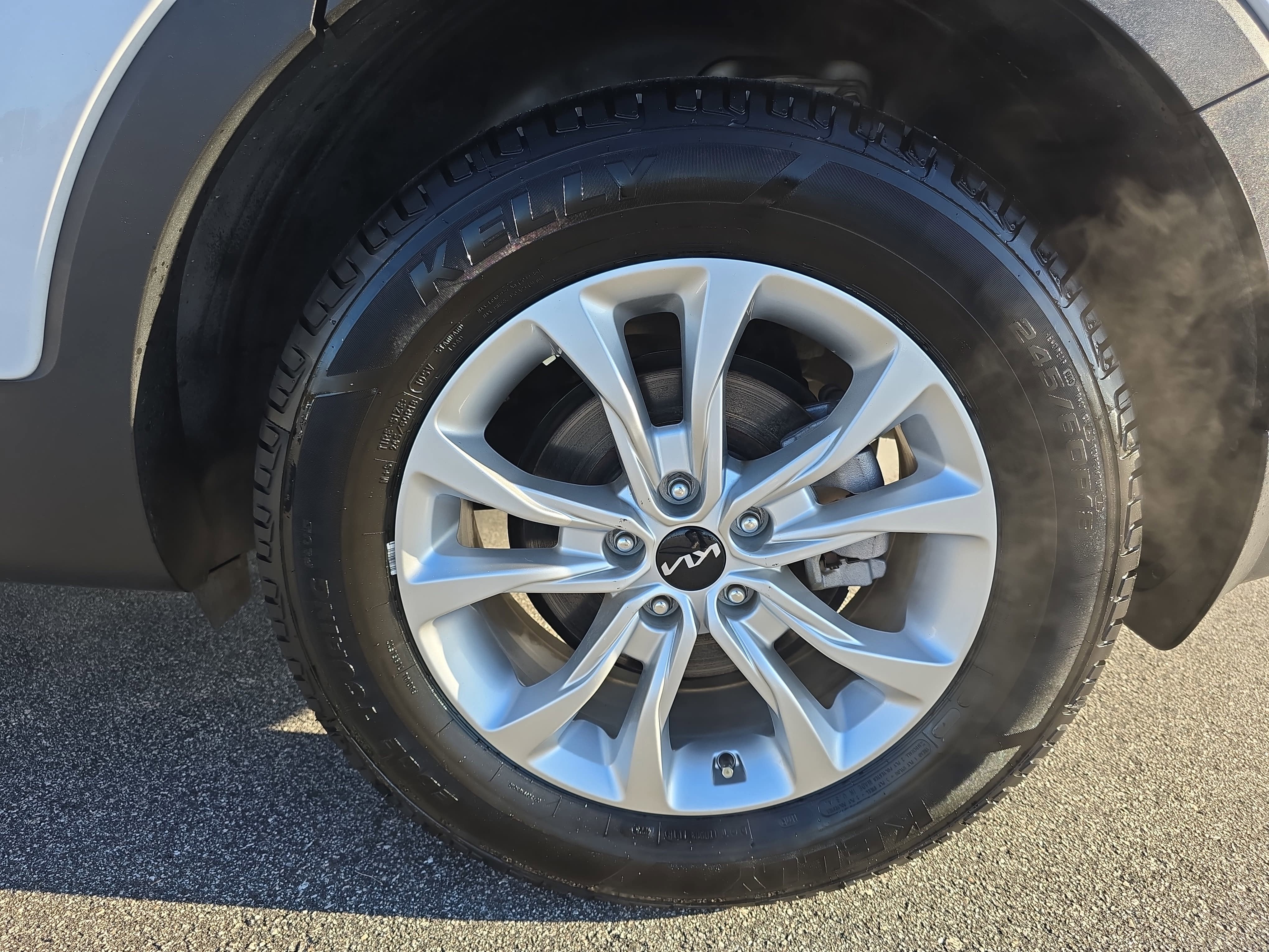 2022 Kia Telluride LX FWD