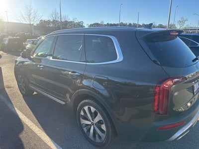 2022 Kia Telluride S FWD