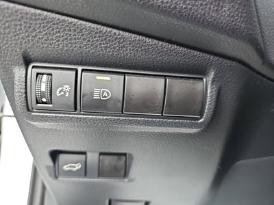 2023 Toyota Corolla Cross XLE 4WD