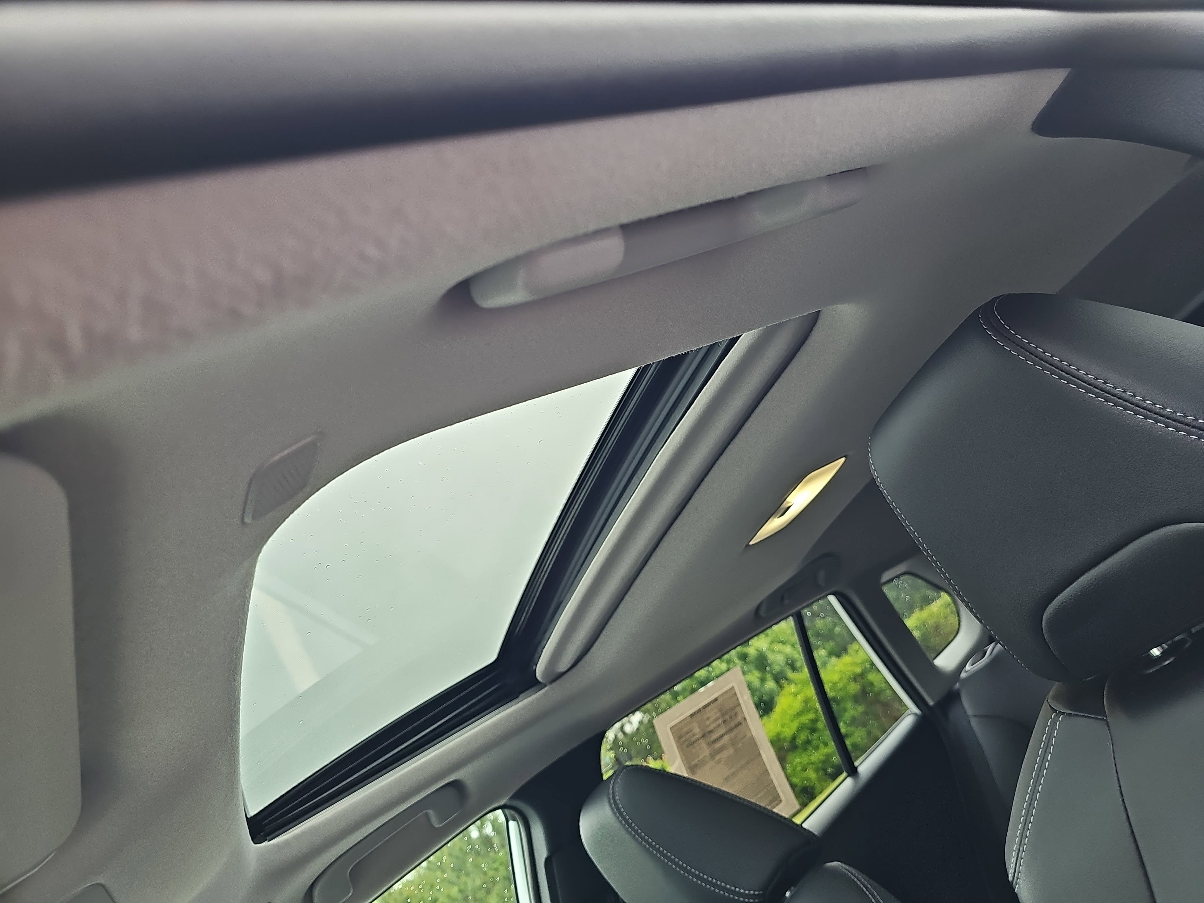 2023 Toyota Corolla Cross XLE 4WD