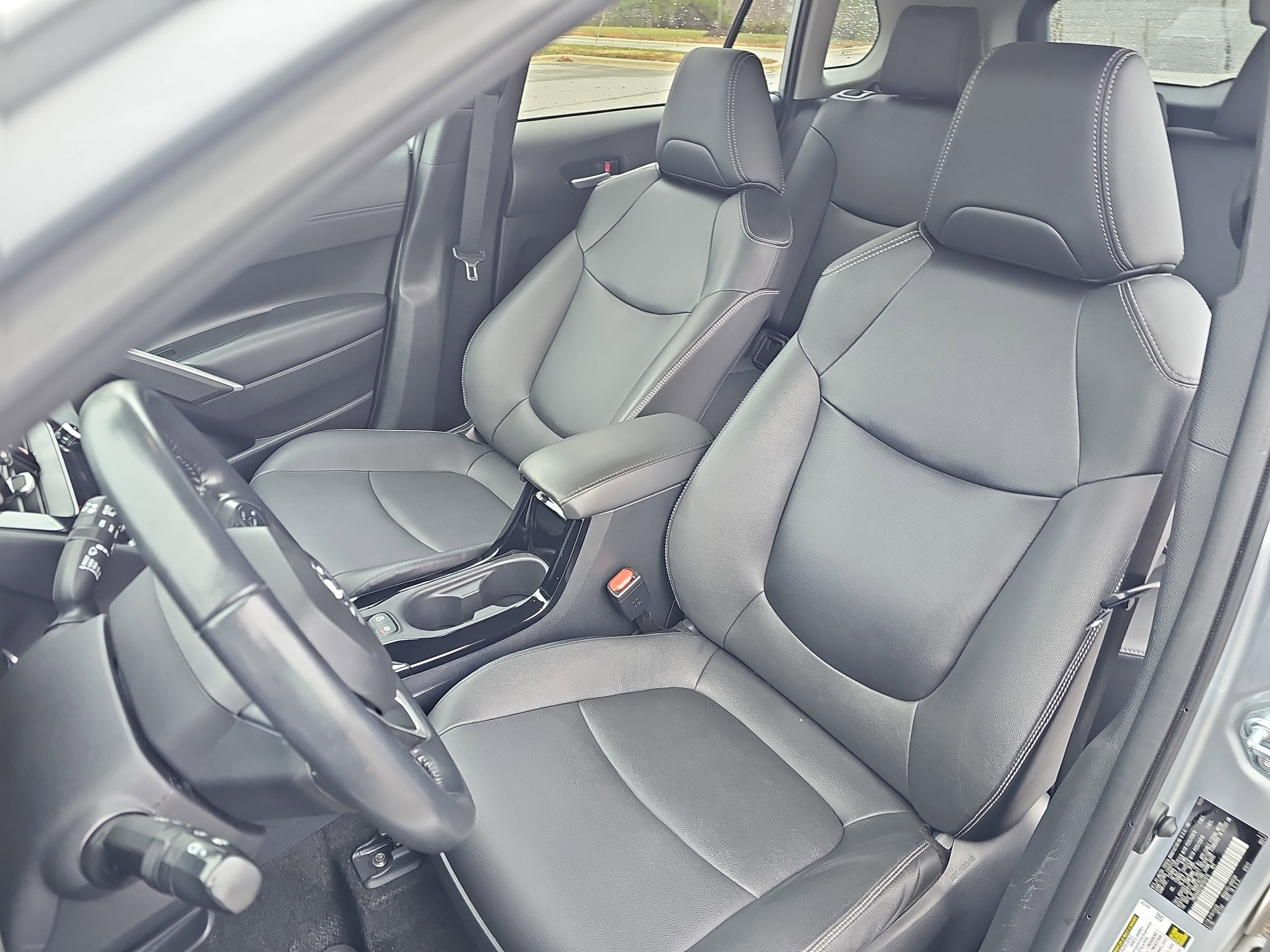 2022 Toyota Corolla Cross XLE 4WD